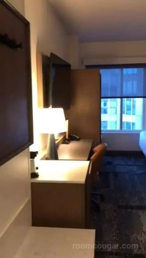 Two Queen Den Room (#1718) bed picture #3