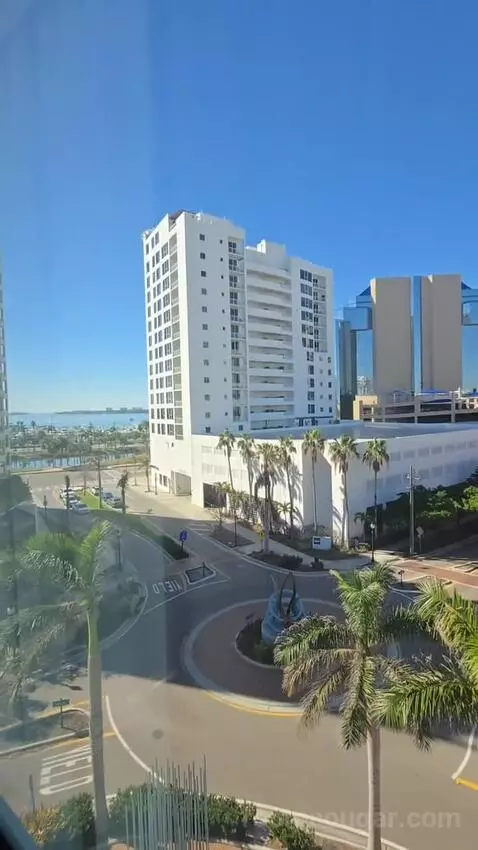 One-Bedroom King Suite with Sofa Bed - High Floor/City View (#625) view picture #2