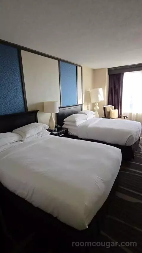 Deluxe Room with Two Double Beds - High Floor (#924) bed picture #2