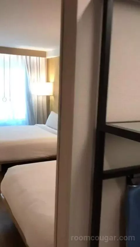 2 Queen Room with City View, Roll-In Shower ADA (#212) bed picture #2