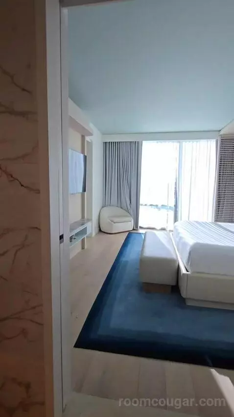 One-Bedroom King Suite with Lagoon View (#522) bed picture #6