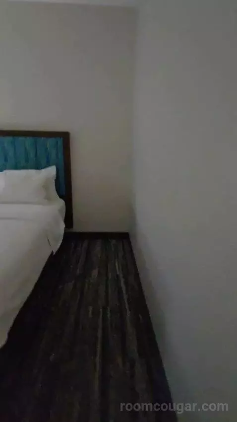 2 Queen Beds Nonsmoking (#119) bed picture #3