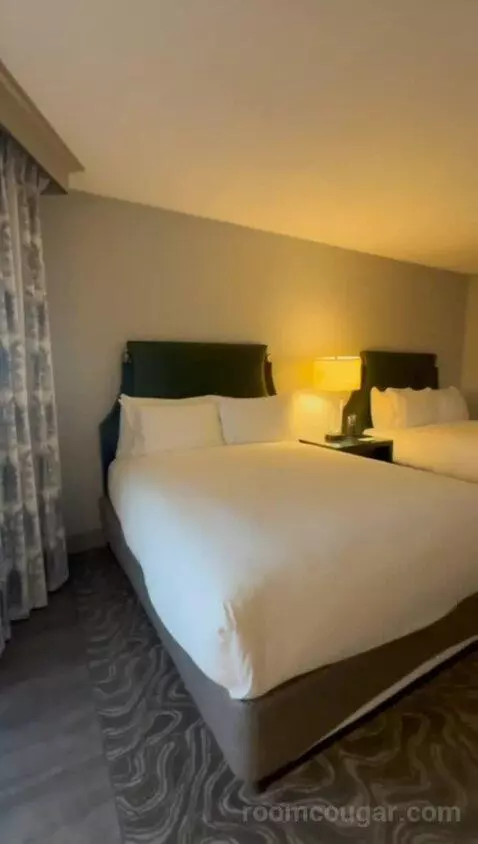 Premium Bay View Tower, Guest Room, 2 Queen (#566) bed picture #3