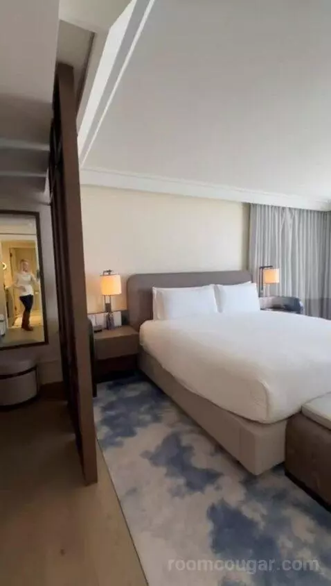 Presidential King Suite with Bay View - Top Floor/Tower (#361) bed picture #9