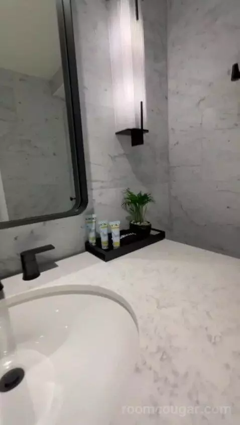 Presidential King Suite with Bay View - Top Floor/Tower (#361) picture #3