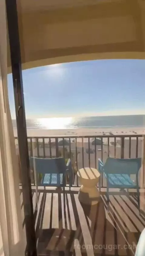 Ocean Front Deluxe Two Queen Suite (#1842) view picture #2