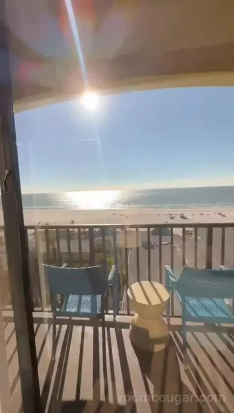 Ocean Front Deluxe Two Queen Suite (#1842) view picture #4