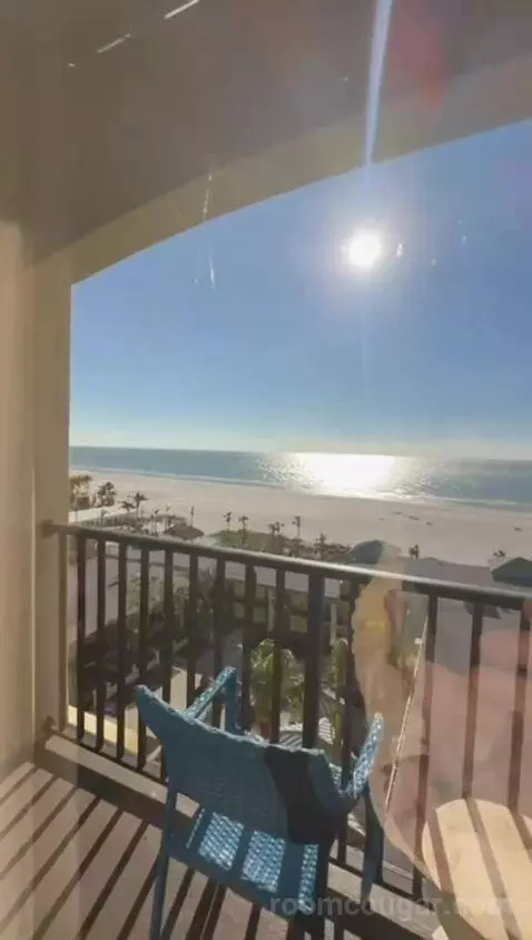 Ocean Front Deluxe Two Queen Suite (#1842) view picture #6