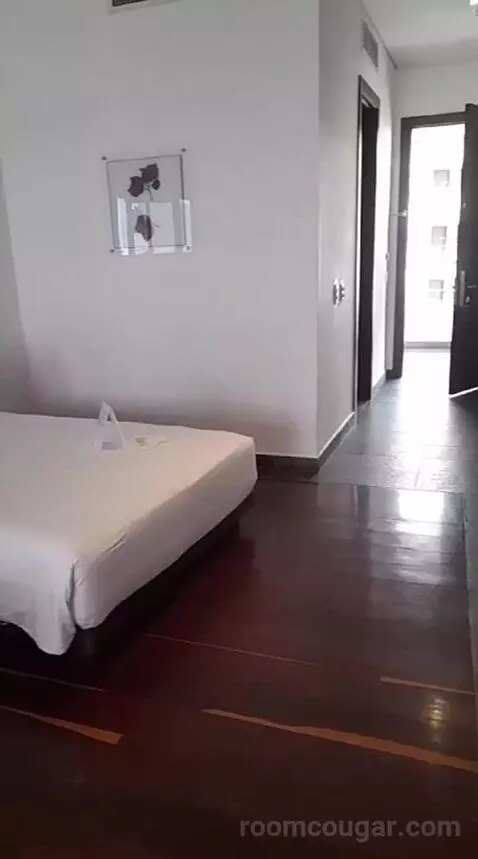 Luxury Twin Room with Balcony (#905) bed picture #6