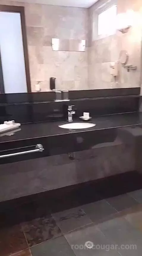 Luxury Twin Room with Balcony (#905) bathroom picture #8