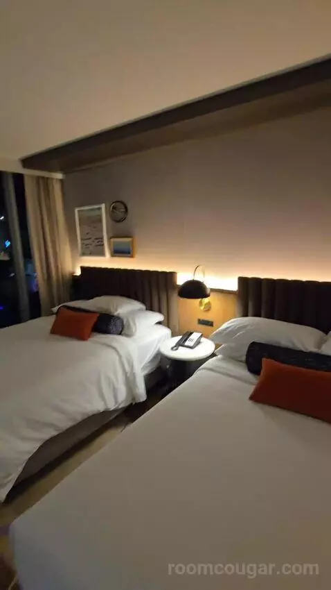 Queen Room with Two Queen Beds and City View (#904) bed picture #4