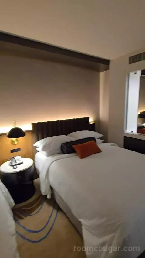 Queen Room with Two Queen Beds and City View (#904) bed picture #10