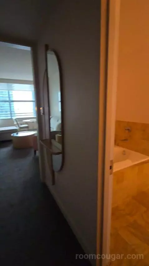 Panoramic View One Bedroom Suite (#1801) picture #2