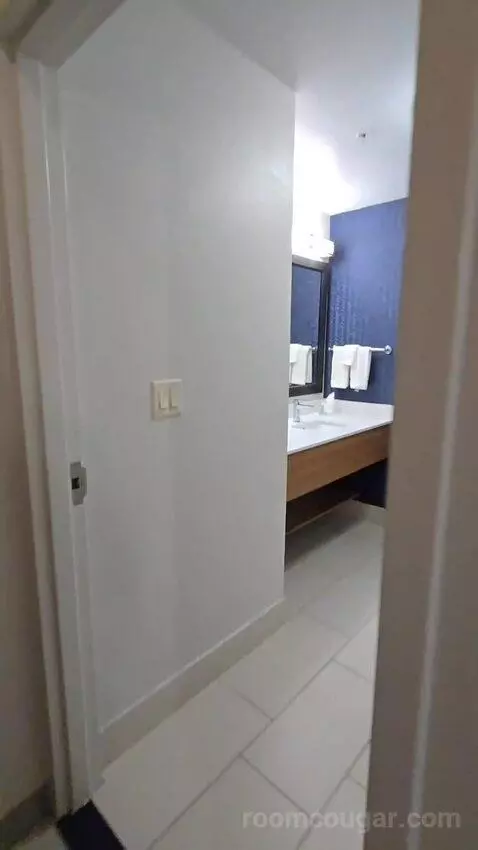 Double Room with Two Double Beds (#148) bathroom picture #1