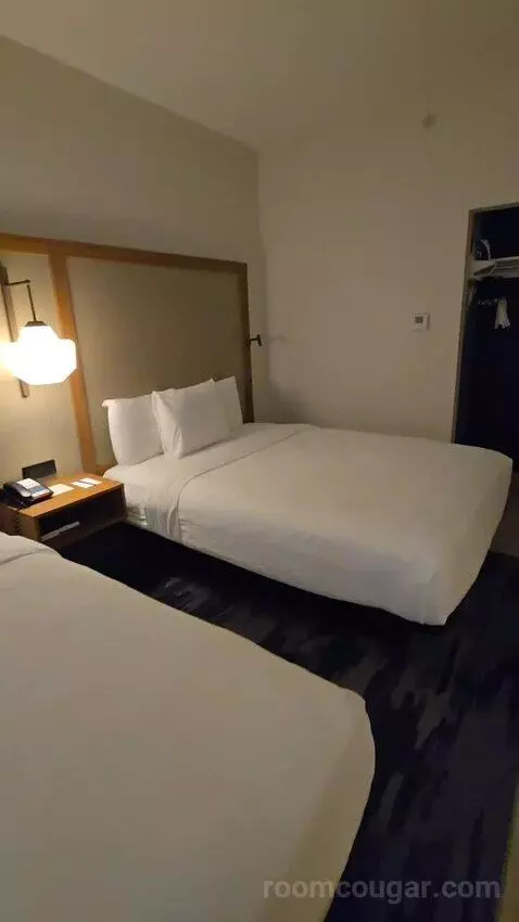 Double Room with Two Double Beds (#148) view picture #7