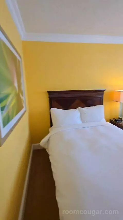 Guest Room with Two Double Beds and City View (#1810) bed picture #3