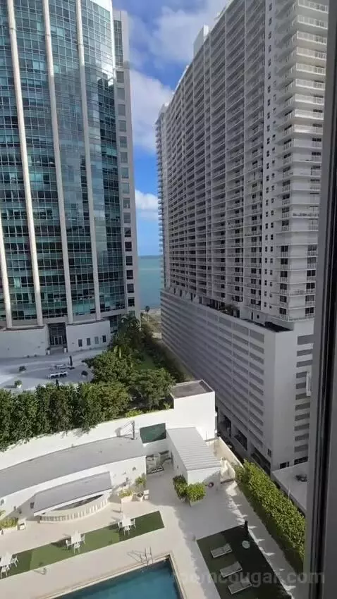 Guest Room with Two Double Beds and City View (#1810) view picture #10
