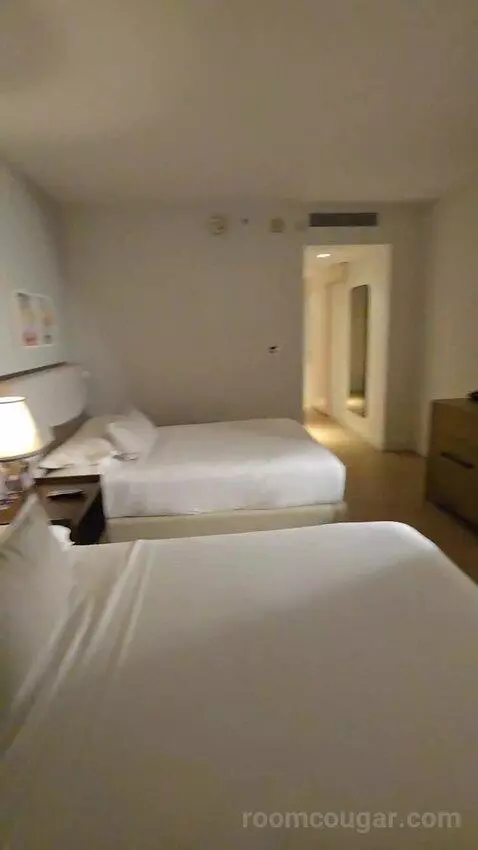 Essential Double Room with Two Double Beds and City View (#1826) bed picture #6