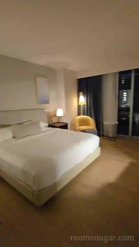 King Room with City View - High Floor (#2604) bed picture #1