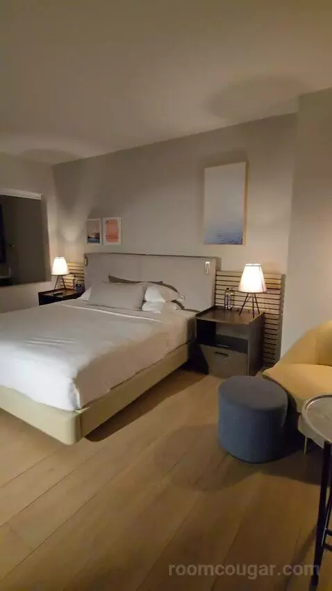 King Room with City View - High Floor (#2604) bed picture #11