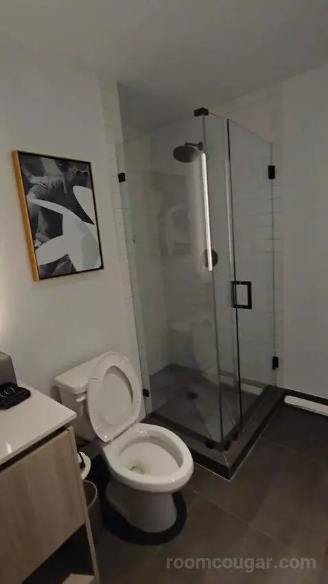 Ocean View Two Bedroom Suite with King/Queen (#2911) bathroom picture #11