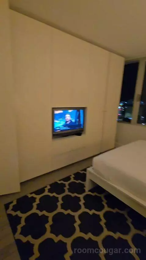 One-Bedroom Suite with Balcony (#927) bed picture #6