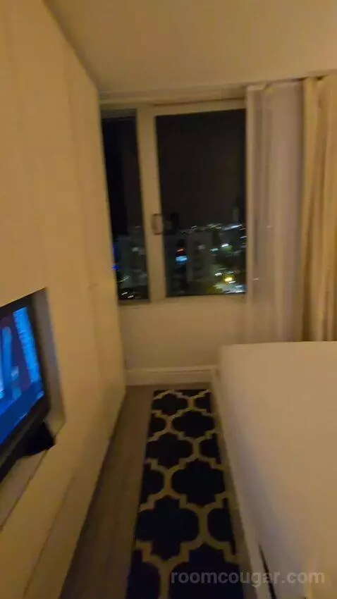 One-Bedroom Suite with Balcony (#927) bed picture #7