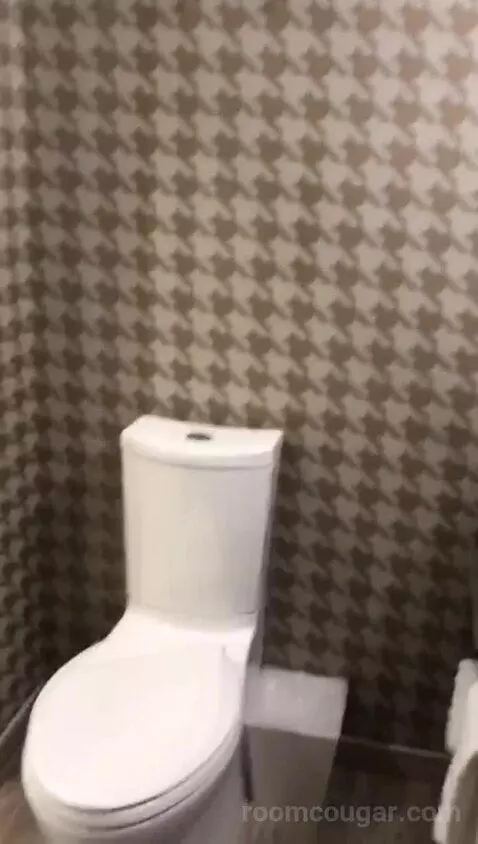 Queen Studio with Two Queen Beds (#422) bathroom picture #10