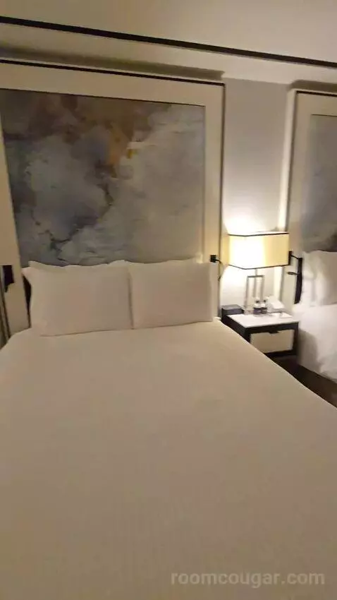 Double Room with City View (#427) bed picture #5