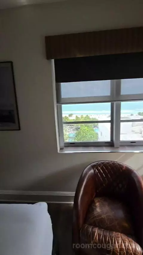 Queen Suite with Sea View (#1006) bed picture #5