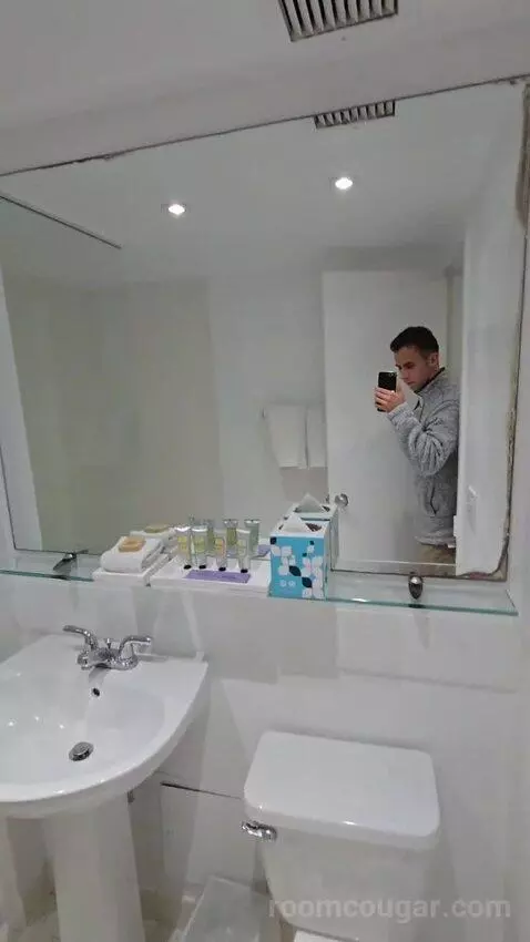 One-Bedroom Suite (#505) bathroom picture #6