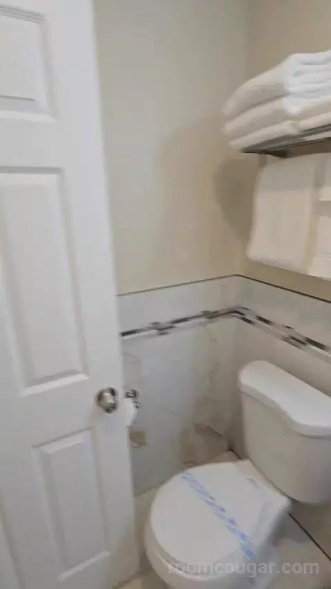Two Double Beds Room - Poolside (#120) bathroom picture #12