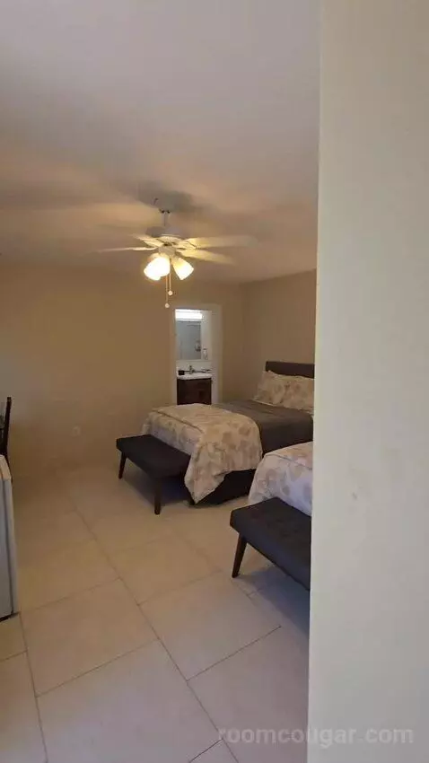 Two Double Beds Room - Poolside (#120) bed picture #3