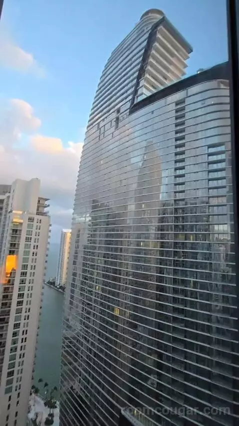 King or Double Room with City View (#3017) view picture #2
