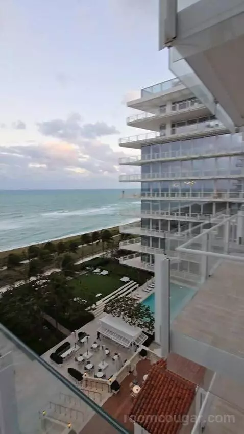 Oceanfront King Room (#802) picture #19