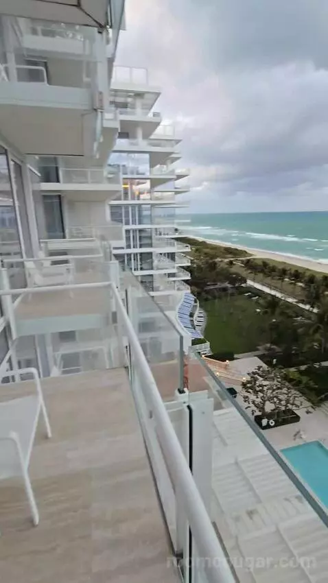 Oceanfront King Room (#802) view picture #5
