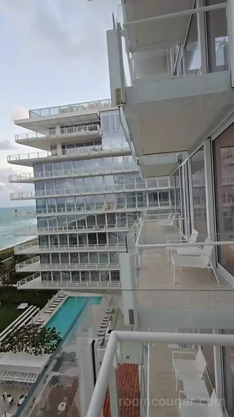 Oceanfront King Room (#802) picture #21