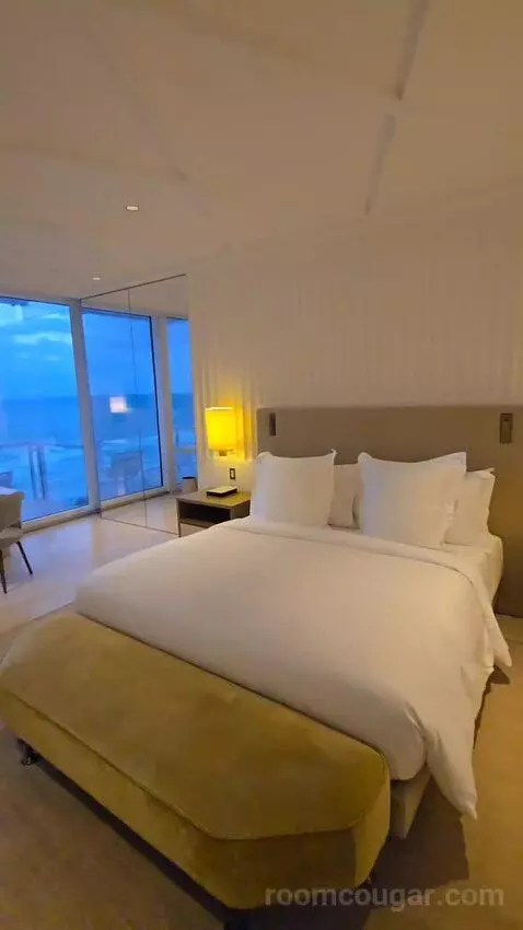 Oceanfront King Room (#802) bed picture #8