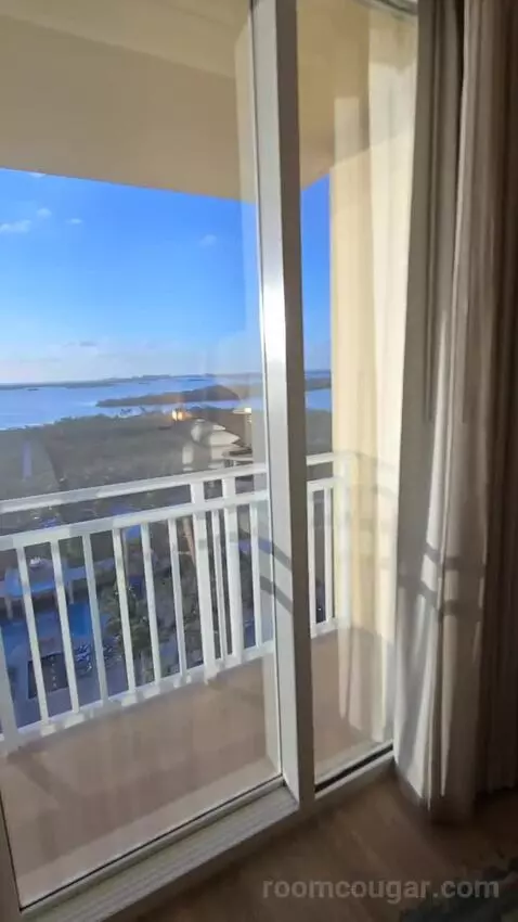 King Room with Bay View (#1226) view picture #8