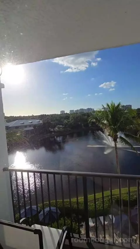 King Room Lake View with Balcony (#504) view picture #8