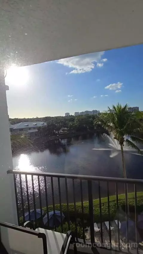 King Room Lake View with Balcony (#504) view picture #9