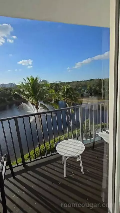 King Room Lake View with Balcony (#504) view picture #11