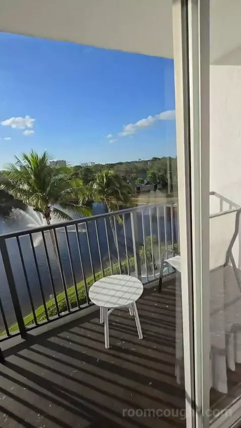 King Room Lake View with Balcony (#504) view picture #12