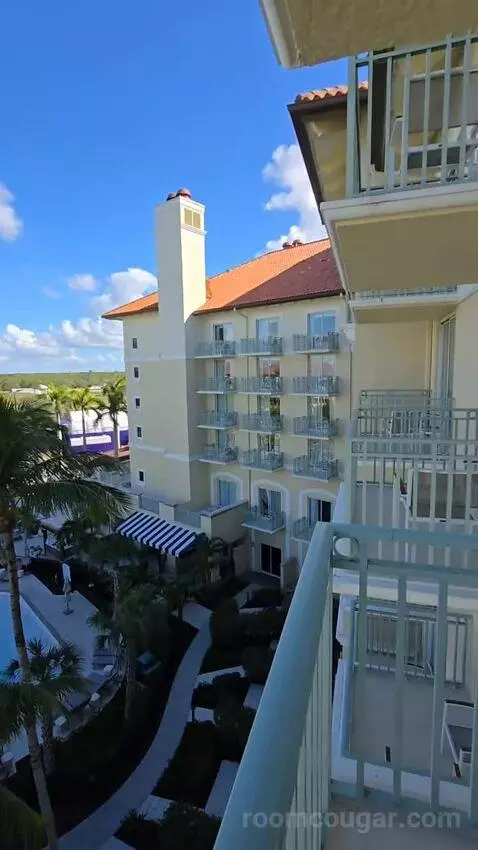 Resort View King (#4001) view picture #9