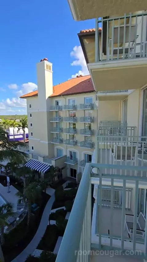 Resort View King (#4001) view picture #10