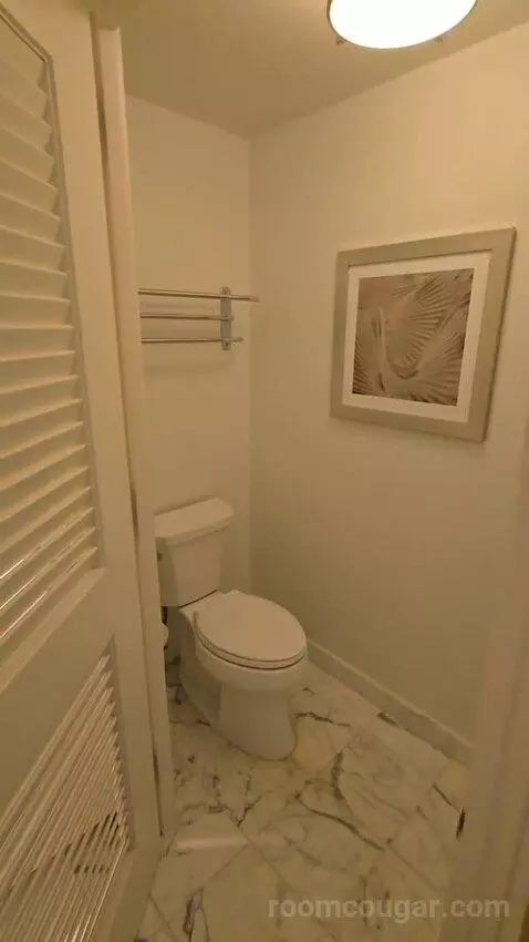 Resort View King (#4001) bathroom picture #3