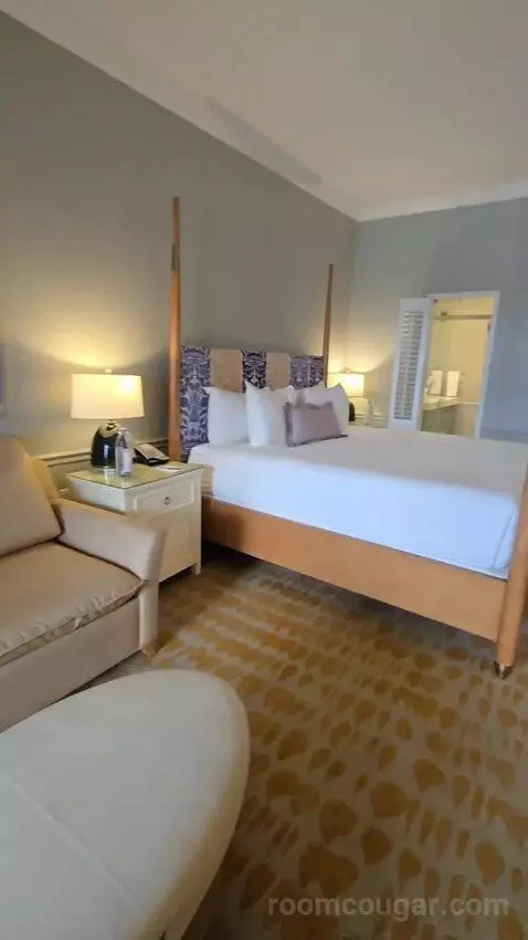 Bay View King (#685) bed picture #10