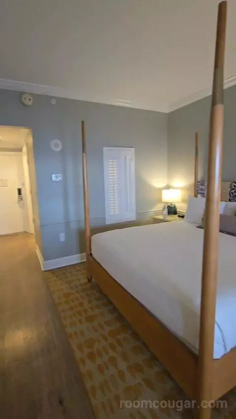Resort View King (#684) bed picture #1