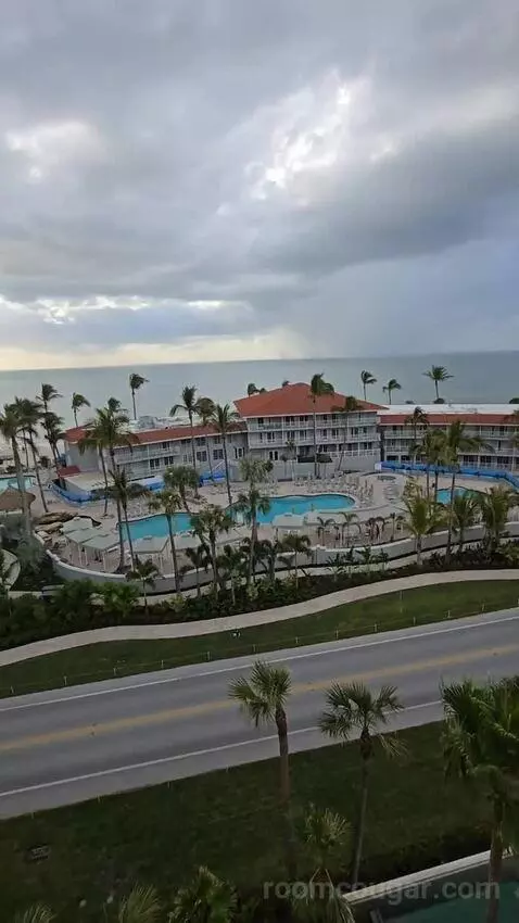 Resort View King (#684) view picture #2