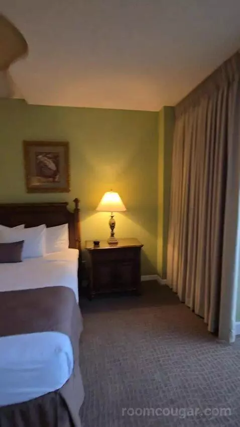 Bayside Deluxe Condo, 2 Bed 2 Bath (#102) bed picture #5